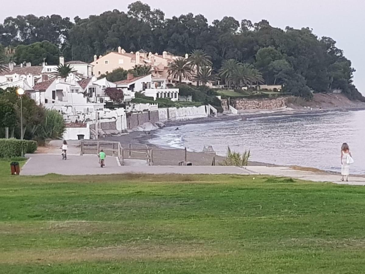 Adosado Junto Al Mar Villa Estepona Ngoại thất bức ảnh